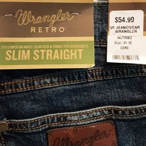 Wrangler retro 31x32